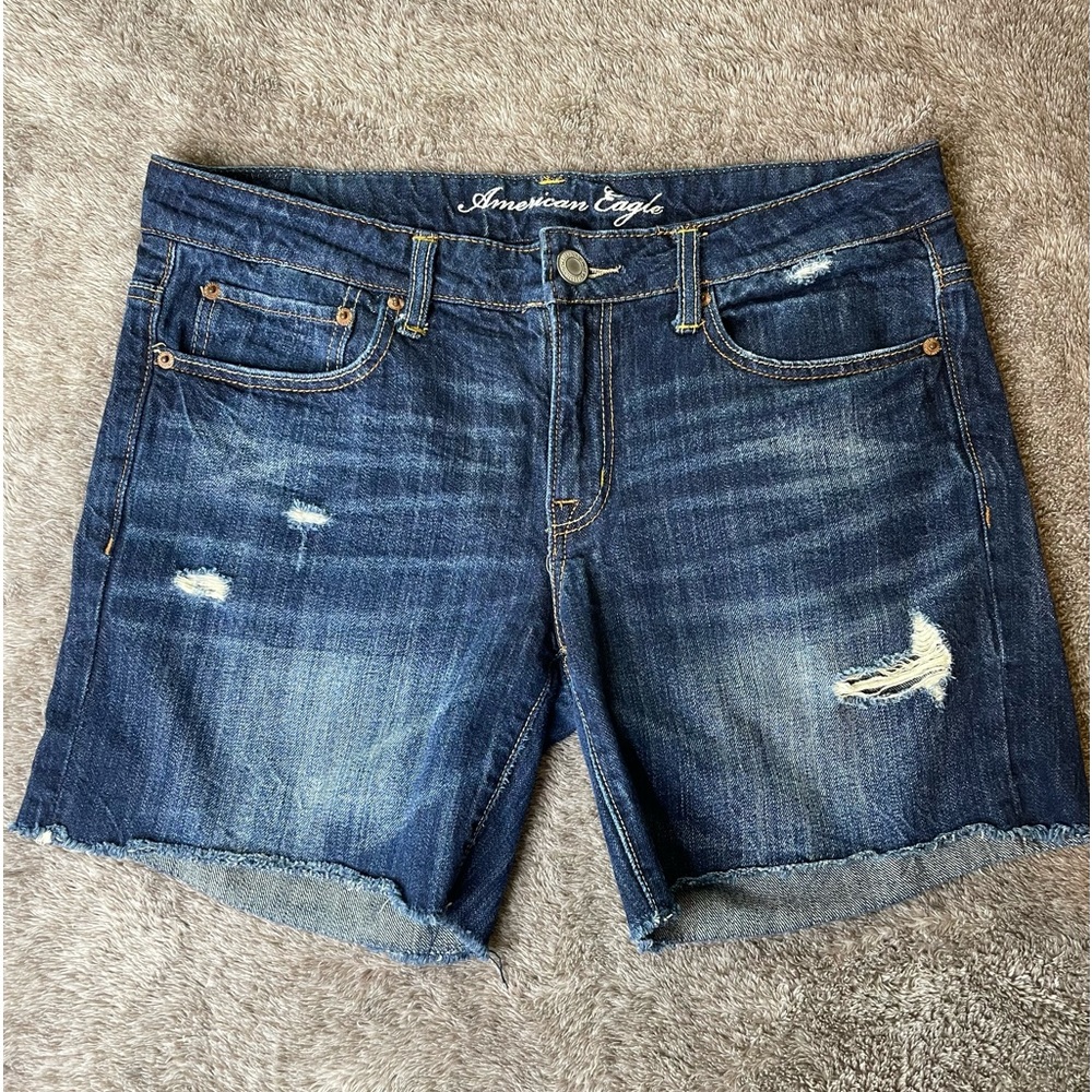 American Eagle Woman’s Denim Shorts size 6.